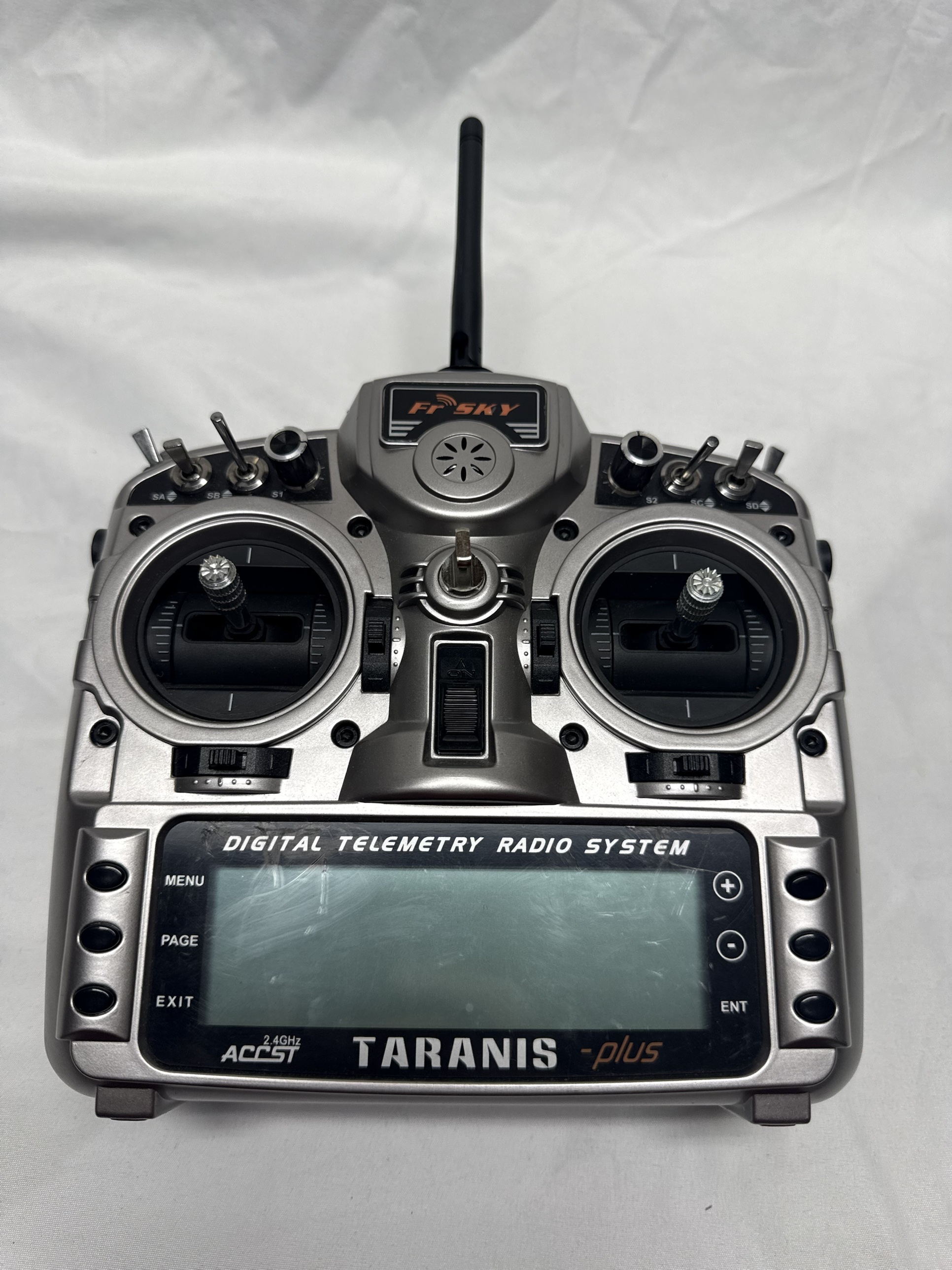 FrSky Taranis X9D Plus 2.4GHz ACCST Transmitter w/ DragonLink FPV Module Used — actual PRF item photo 1 of 6