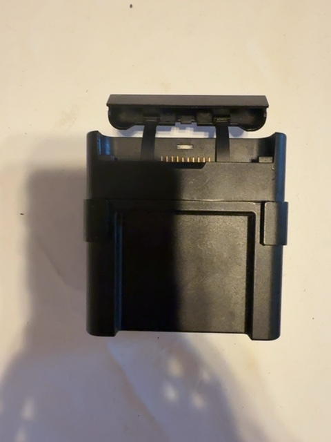 DJI E1C28 O3 Battery Charger — actual PRF item photo 1 of 2