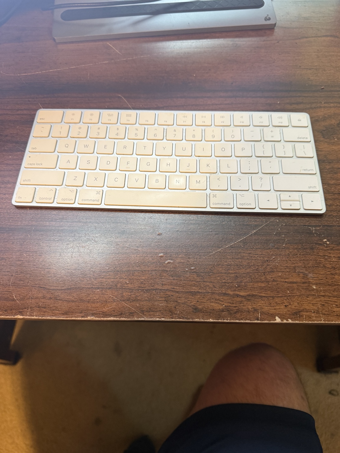 Apple Wireless Keyboard / Magic Keyboard Compact Layout — actual PRF item photo 1 of 1