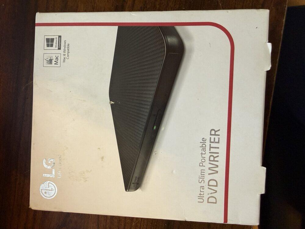 LG Ultra Slim Portable DVD Writer SP80NB60 USB External CD DVD Drive Mac Windows