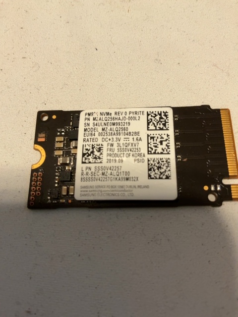 Samsung PM991 256GB M.2 2242 NVMe SSD MZ-ALQ2560 Lenovo OEM — actual PRF item photo 1 of 1