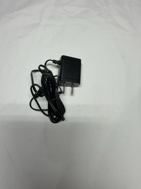 Insignia NS-HZ330 RCA to HDMI Converter Composite AV to HDMI Adapter Open Box — actual PRF item photo 7 of 10