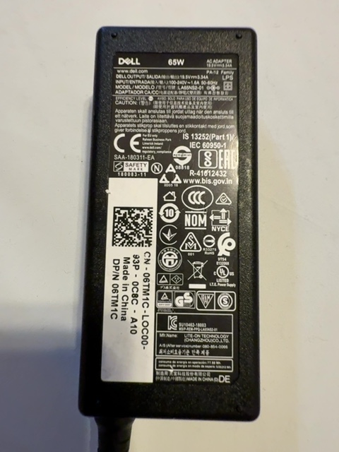 Dell 65W AC Adapter LA65NS2-01 06TM1C 19.5V 3.34A