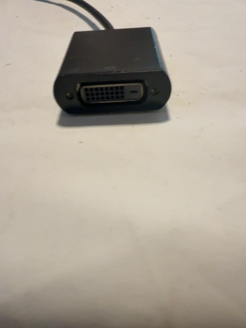 Unbranded / not established DisplayPort to DVI Video Adapter — actual PRF item photo 2 of 2