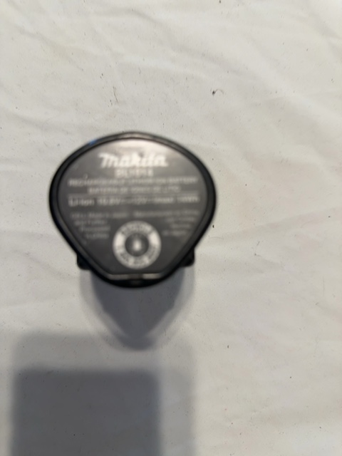 Makita BL1014 12V max Lithium-Ion Battery — actual PRF item photo 3 of 3