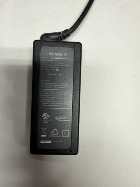 Insignia INP1485 AC Adapter — actual PRF item photo 3 of 3
