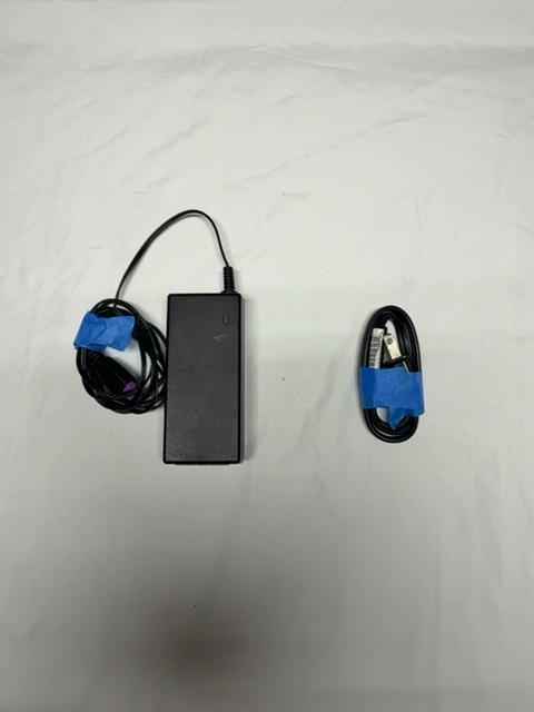 HP 0957-2280 Power Adapter — actual PRF item photo 1 of 3