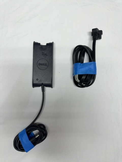 Dell 65W AC Adapter PA-12 Family 19.5V 3.34A DP/N 0F7970 with Power Cord — actual PRF item photo 1 of 3