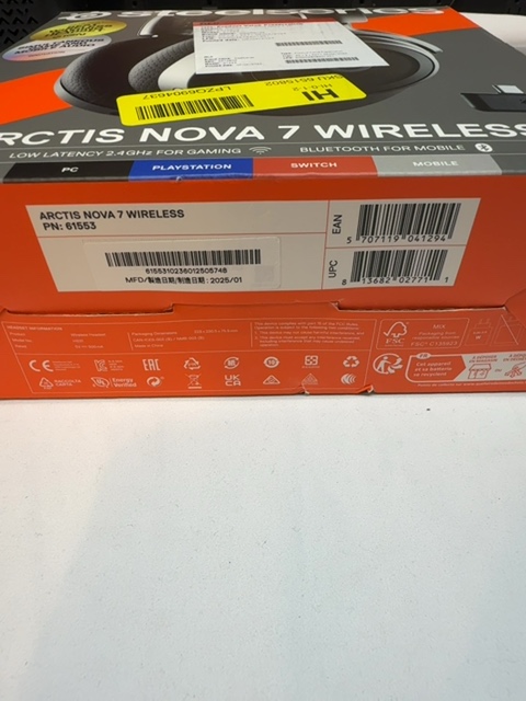SteelSeries 61553 Arctis Nova 7 Wireless Open Box — actual PRF item photo 2 of 2