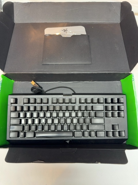 RAZER RZ03-02190900-R3U1 BLACKWIDOW TOURNAMENT CHROMA V2 Open Box — actual PRF item photo 1 of 2