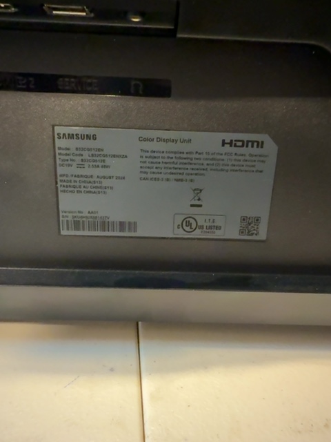 SAMSUNG S32CG512EN Odyssey Open Box — actual PRF item photo 3 of 5