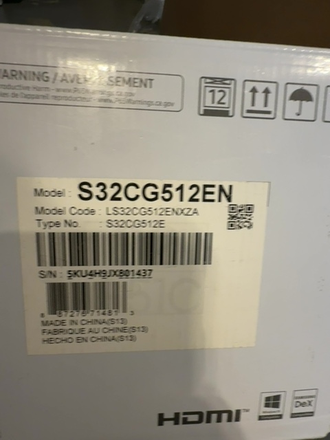 SAMSUNG S32CG512EN Odyssey Open Box — actual PRF item photo 4 of 5