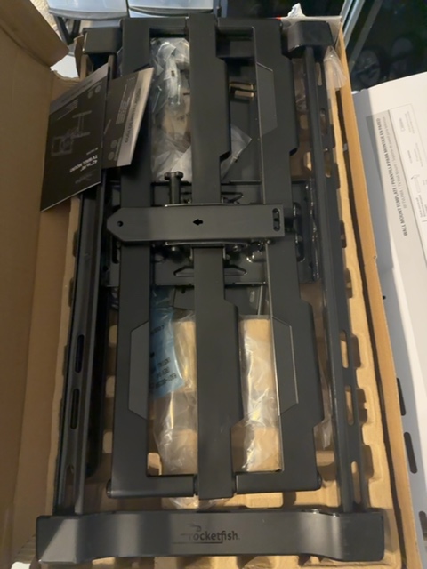 Rocketfish RF-TVLFMA Premium Full-Motion TV Wall Mount Open Box — actual PRF item photo 1 of 1