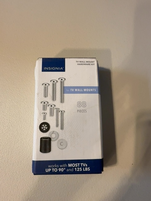 INSIGNIA NS-HBCKIT1 TV WALL MOUNT HARDWARE KIT 25825B Open Box — actual PRF item photo 2 of 3