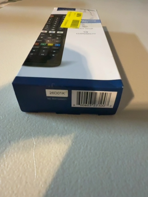 Insignia NS-RMTSAM21 Replacement Remote for Samsung TVs Open Box — actual PRF item photo 3 of 3