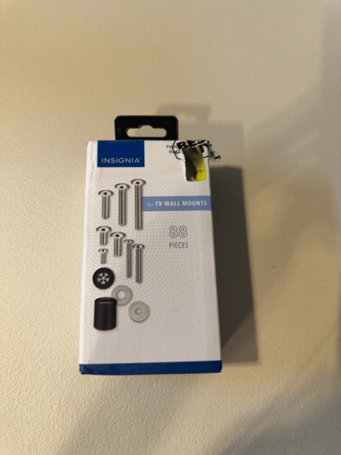 INSIGNIA NS-HTBOLT1 TV Wall Mount Kit Open Box — actual PRF item photo 2 of 3