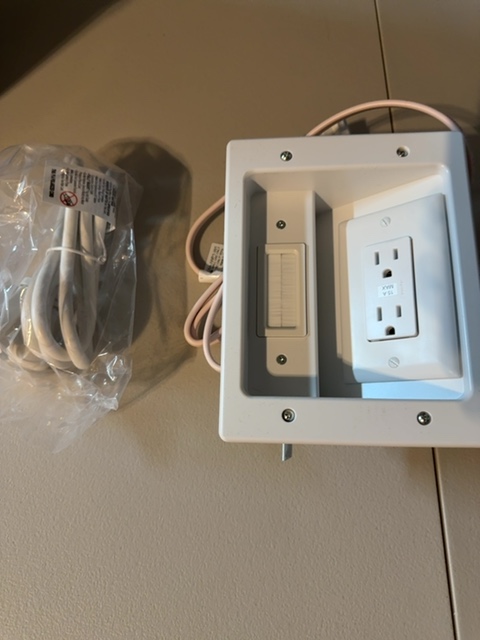 SANUS BSA-IWP1-W1 IN-WALL CABLE CONCEALER RECESSED POWER KIT White Open Box — actual PRF item photo 1 of 4