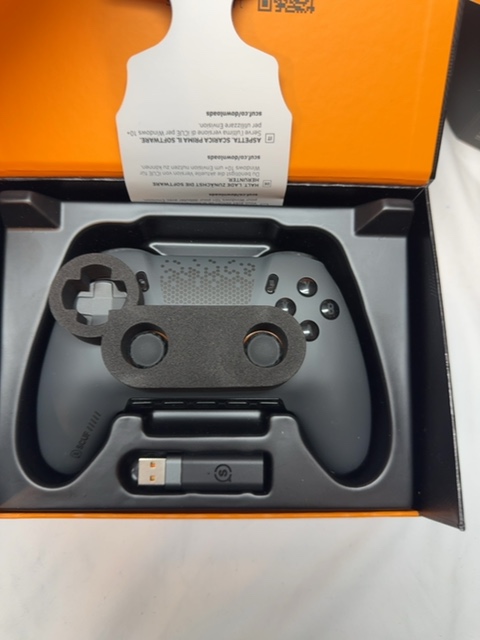 SCUF Envision Pro Wireless PC Controller Steel Gray 601-178-03-102-NA Open Box — actual PRF item photo 1 of 1